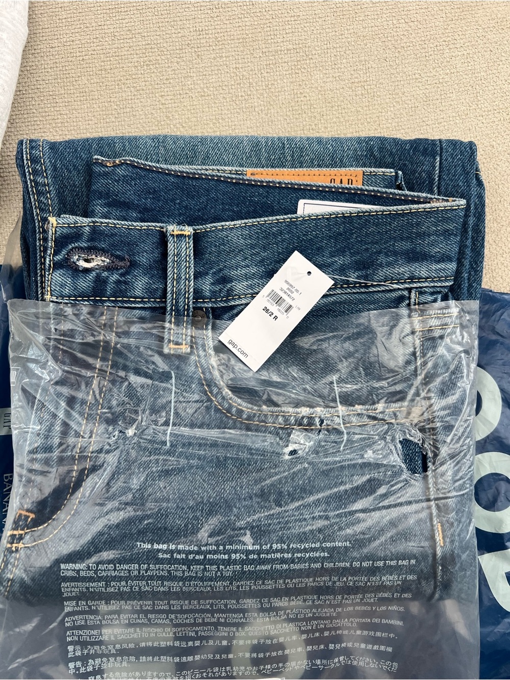 NWT The Hailey Low Rise Loose Jeans - Picture 5 of 7